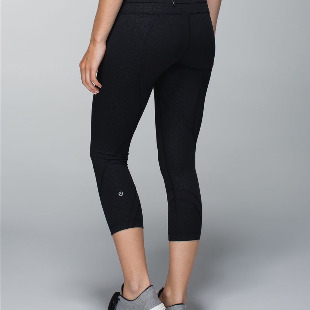 Lululemon Run: Inspire Crop